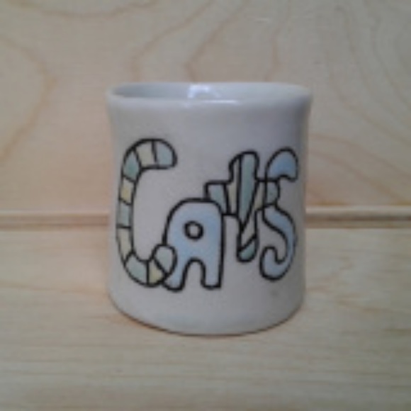 Tiny Handbuilt Porcelain Cup - Picture 1 of 4